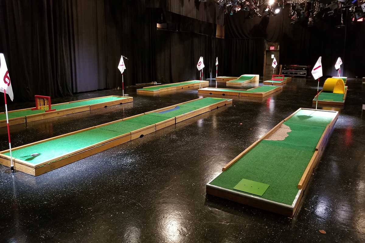 mini golf rental new york image