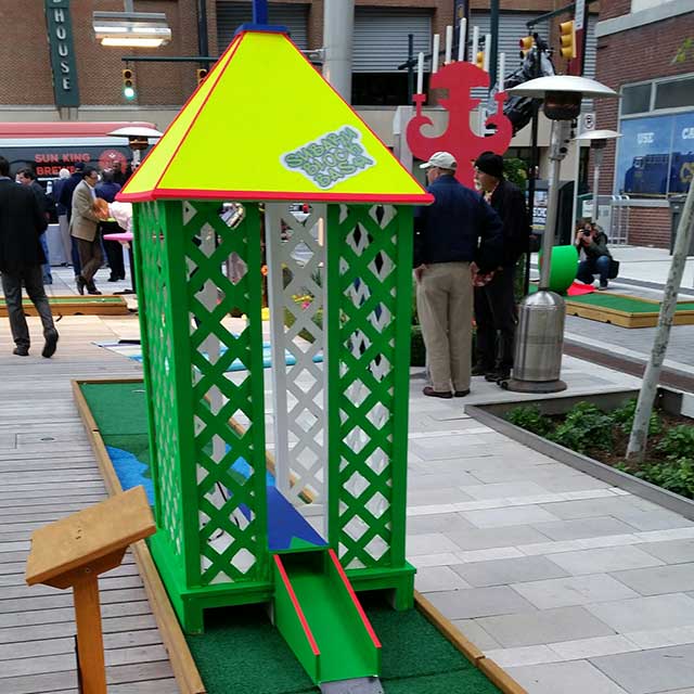 mini golf rentals image