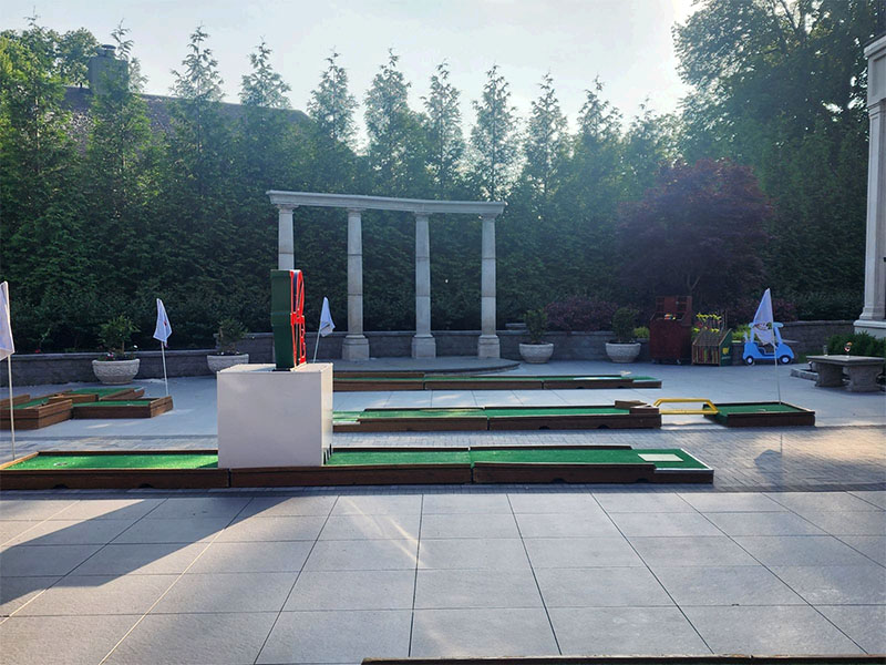 putt putt golf rentals image